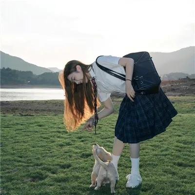 女销售勇闯时装周